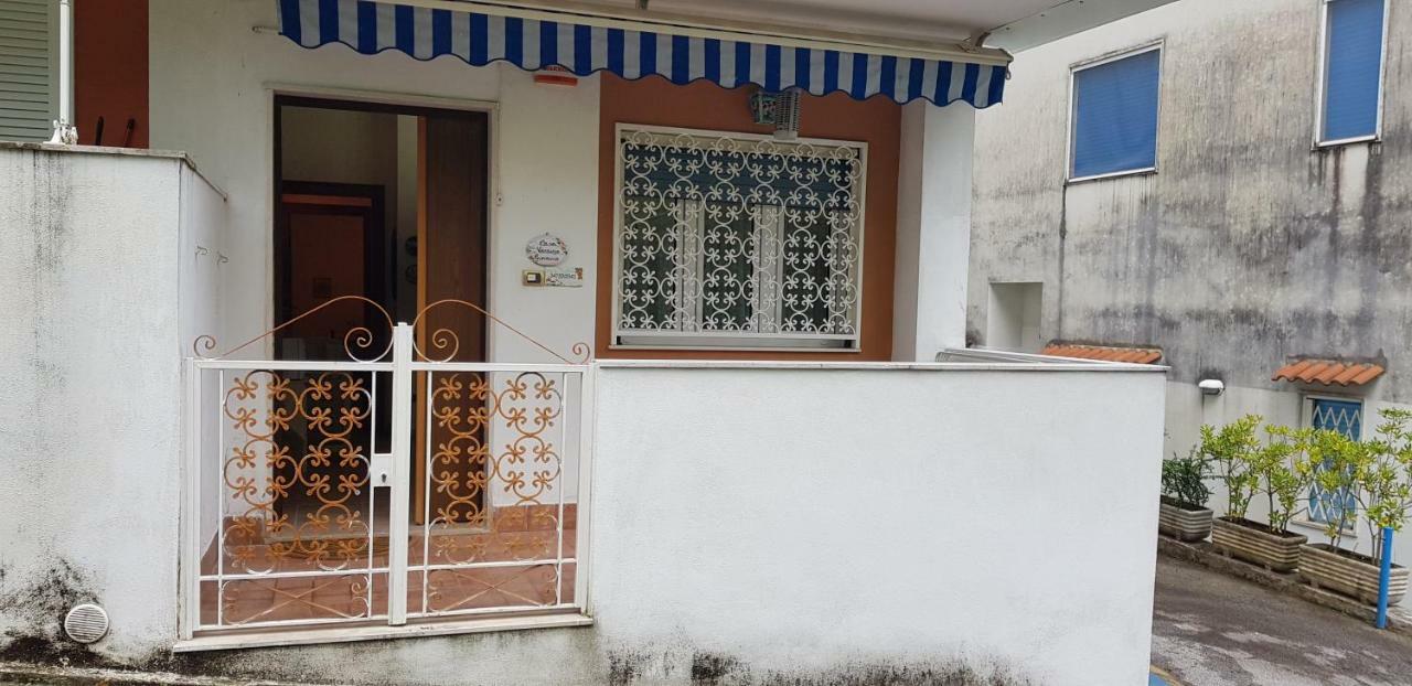 Casa Vacanza Giovanna Vietri Exterior foto